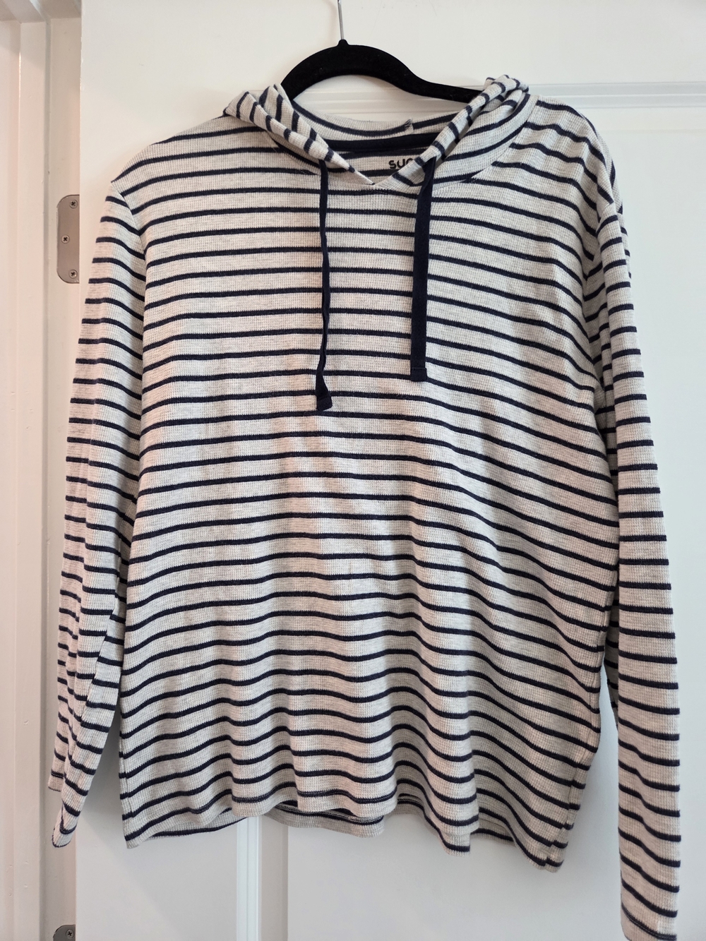 Sunday Navy & Gray Striped Waffle Knit Hoodie Size Large